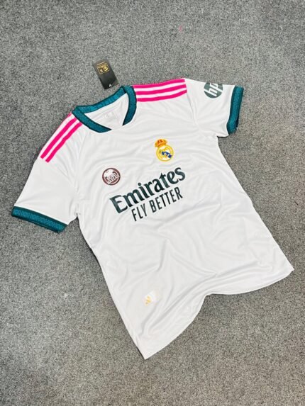 Real-Madrid Home Kit